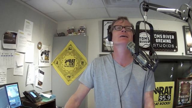 Knicks & Warriors On The Brink Of Elimination! смотреть онлайн