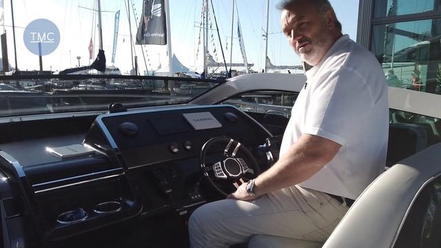 F//LINE 33 From Fairline Yachts