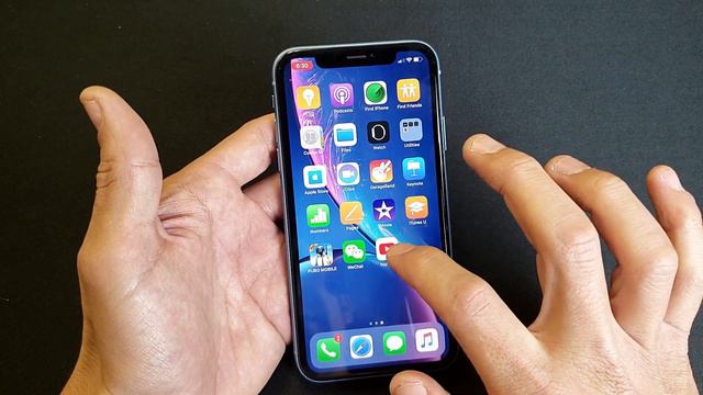 iPhone XR: How to Enable/Use Screen Recorder w/ Microphone (Examples) смотреть онлайн