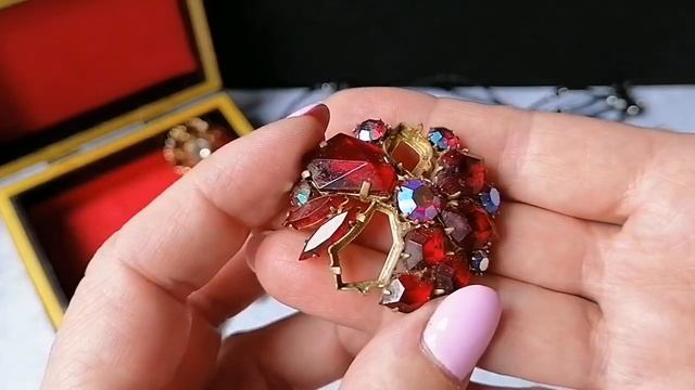 72. Новое направление. Лот бижутерного лома и просто украшения. смотреть онлайн