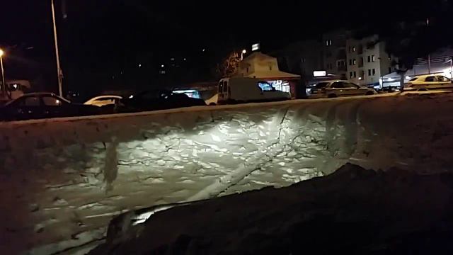 Mitsubishi Pajero 2.5TD snow ride смотреть онлайн