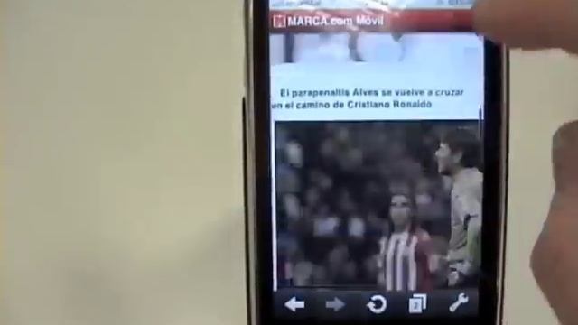 Browser Opera Mini vs. Safari Moblie para iPhone смотреть онлайн