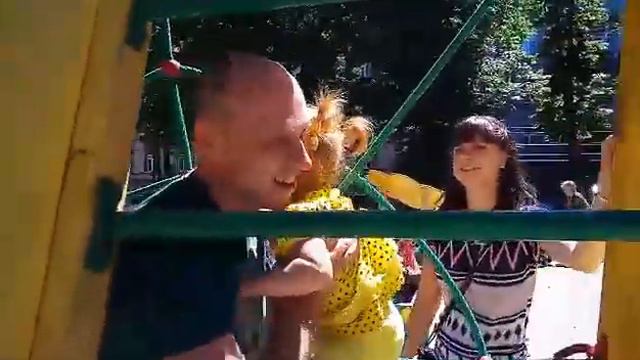 В тесноте, да не в обиде 👪 Дневник начинающего отца смотреть онлайн