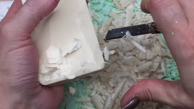ASMR Soap dry cutting. Tapping. Triggers. No talking. АСМР Мыло сухое Режу. Постукивания. Триггеры. смотреть онлайн