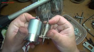 Ремонт аккумуляторной косы,триммера Makita.  Ремонт двигателя.