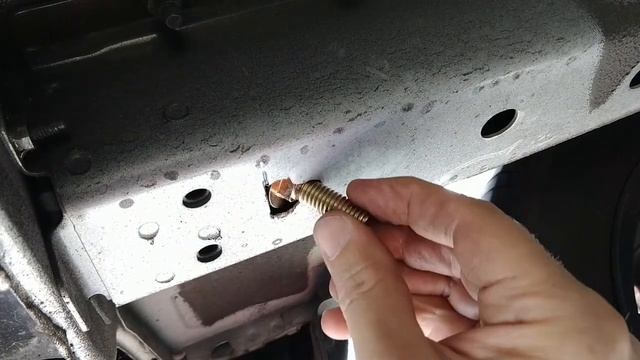 Smallest access hole needed for a CURT 11396 Nissan Leaf Hitch receiver install смотреть онлайн