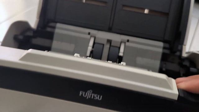 FUJITSU FI6230 ADF FLATBED GANTI ROLLER YANG SUDAH MENGKEL-MELANNIH смотреть онлайн