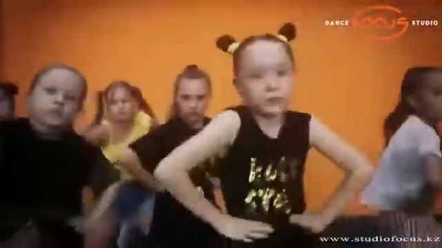 Вчера станцевали танец смотреть онлайн