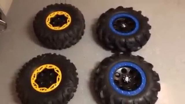 ITP Mega Mayhem Vs. Maxxis Bighorn смотреть онлайн