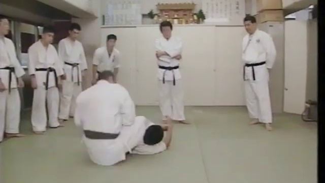MAKOTO SHI-KON Kaichô Jon Bluming, Kyokushin-Budokaï смотреть онлайн