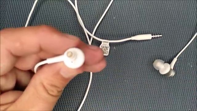 Overview of the Original Xiaomi Piston In Ear Earphones Fresh Version смотреть онлайн