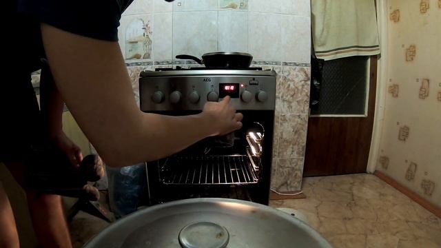 ЛЕЩ ДУРЕЕТ от этой рассыпчатой ПРИКОРМКИ, сделанной своими руками.Каша на леща, как ДЕД УЧИЛ. смотреть онлайн