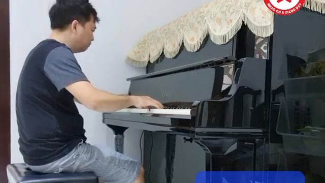 Piano Kawai K8