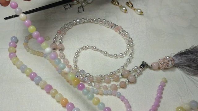 Сотуар и серьги своими руками.Карамельные бусины. смотреть онлайн