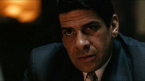 Месть за отца. Майкл Карлеоне убивает Салоззо и капитана МакЛаскей.