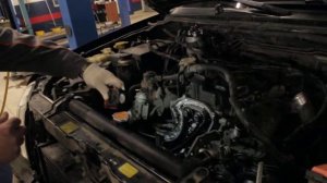 NISSAN  PATHFINDER 2007  г 2,4 дизель пробег 320 тыс. Диагностика и замена  цепи ГРМ.