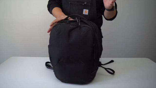 Aer Pro Pack Slim - a slim 12.5L EDC pack with moderate organization & room for a 16" laptop & more смотреть онлайн