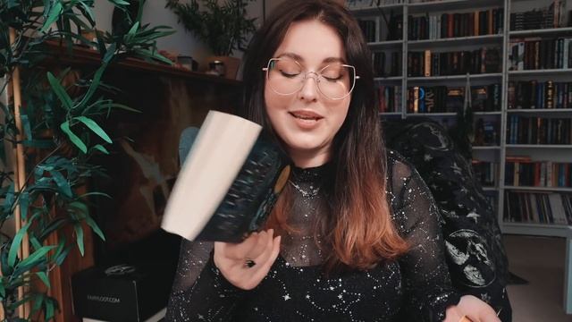 ? First 5 Star Books of 2021: April Wrap Up | Book Roast смотреть онлайн