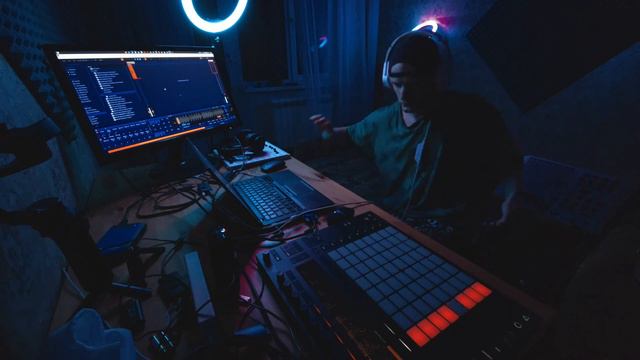 MU.EN | ТИПО СТРИМ 1 | ПРЕЗЕНТАЦИЯ АЛЬБОМА 2023 | ABLETON PUSH 2 LIVE смотреть онлайн