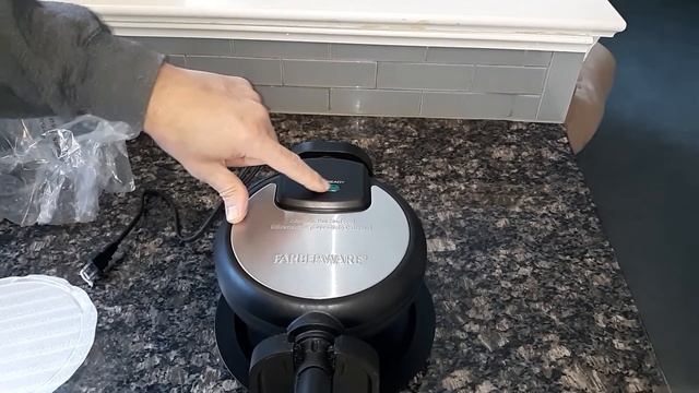 Review & Tips For Farberware FW45394 Single Flip Waffle Iron Maker Banana Chocolate Protein Waffles смотреть онлайн