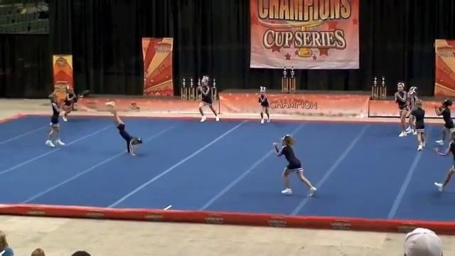 The Flip Zone Force All Stars Cheer Squads смотреть онлайн