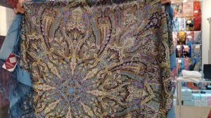 Шамаханская царица. Павловопосадские платки в Минске