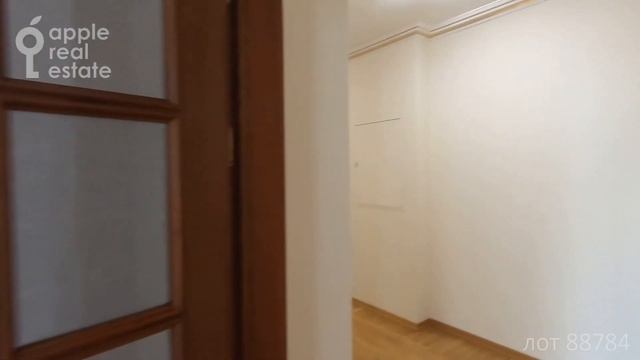 Удачный выбор: 235 кв.м в аренду. 5 комнат. Гардеробная комната смотреть онлайн