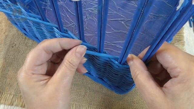 Домик из газетных трубочек/House of newspaper tubes смотреть онлайн