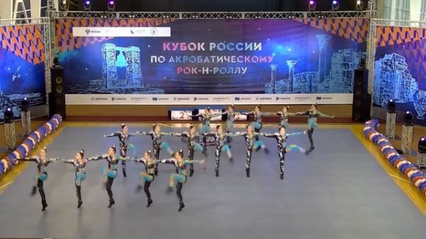Bakers Dozen / Формейшн женщины