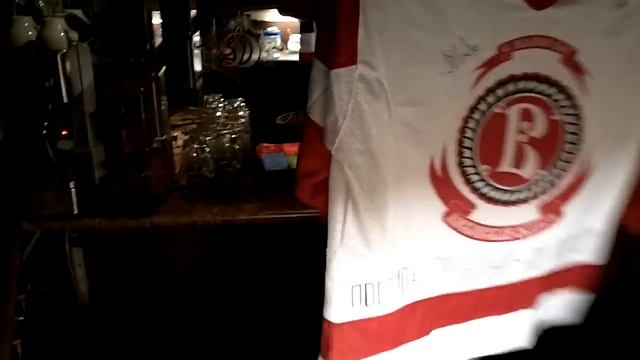 Вручение эксклюзивной сетки "Витязя" рижским фанатам смотреть онлайн