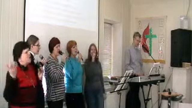 ИИСУС ХРИСТОС В ТУ НОЧЬ, В КОТОРУЮ БЫЛ ПРЕДАН ХРИСТИАНСКАЯ ПЕСНЯ смотреть онлайн