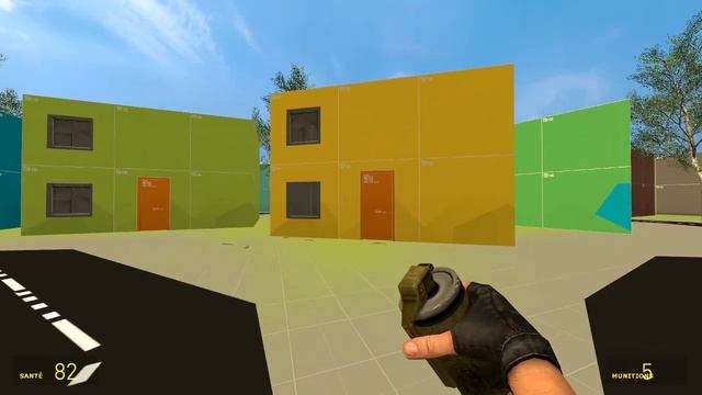 Source SDK Hammer - Throwing a grenade inside a breakable building смотреть онлайн