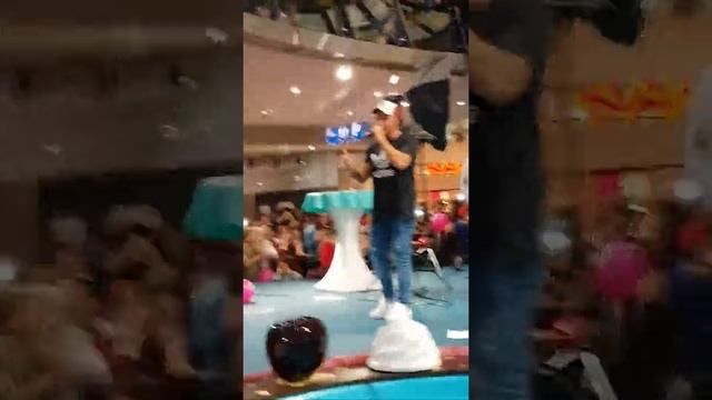 Pietro Lombardi 29.9.2017 Live In Kassel City Point(3)