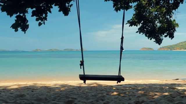 Relaxing Tropical Island View 🏝 With Gentle Ocean Waves Breaking On Beach - 3 Hours Of Relaxation
