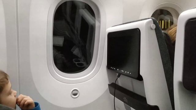 Gulf air boeing 787-9 тестируем новинку;) смотреть онлайн