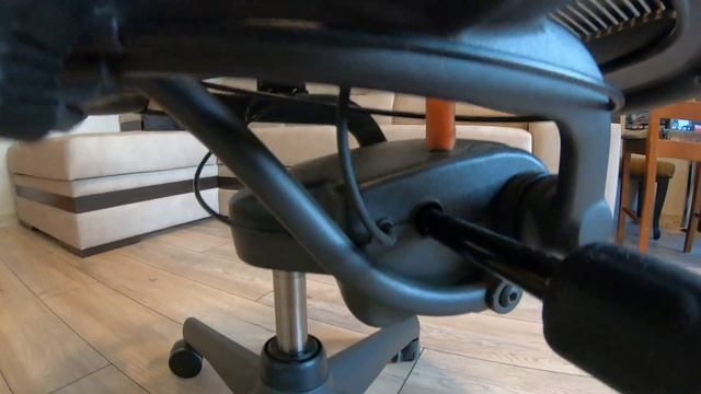 Кресло Herman Miller Aeron часть 2 смотреть онлайн