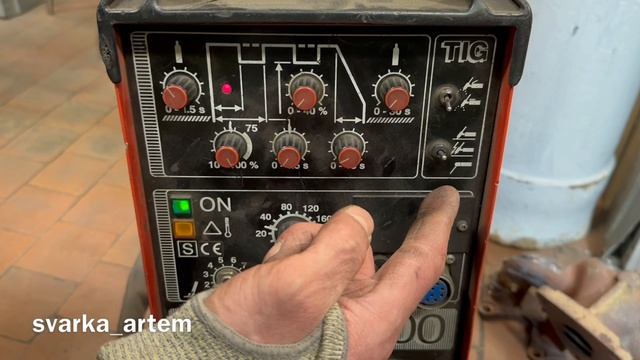 Ремонт чугунной детали. Варил в аргоне tig сваркой, присадка медноникелевая 2мм диаметр. смотреть онлайн