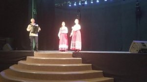 дуэт Попович Сабина и Шохова Кристина  - Красна девица вила кудерышки.