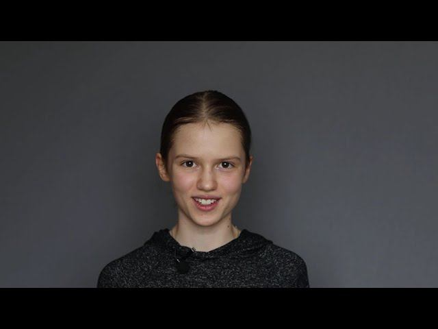 Alexandra Shchichko. (English) Bookworm смотреть онлайн