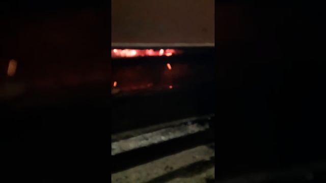 Котел холмова шахтного типа горение синего пламени как газовая горелка. Модернизация и доделки смотреть онлайн