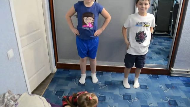 Танец под скибиди