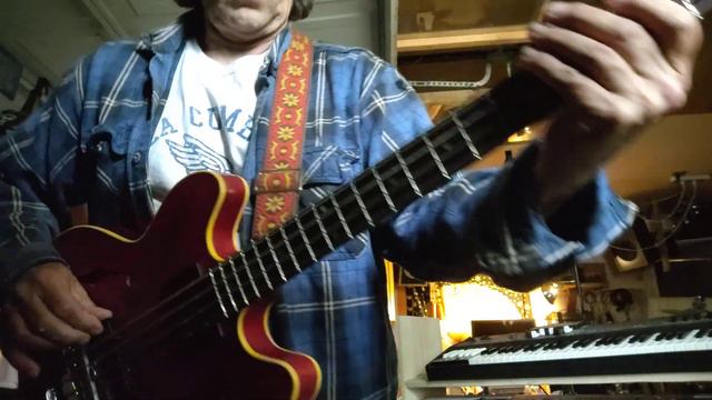 1968 Gibson Eb-2 смотреть онлайн