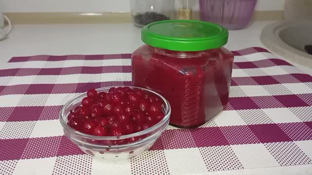 Пикантный СОУС из красной смородины с чесноком и имбирём. Отлично к МЯСУ и ПТИЦЕ! смотреть онлайн