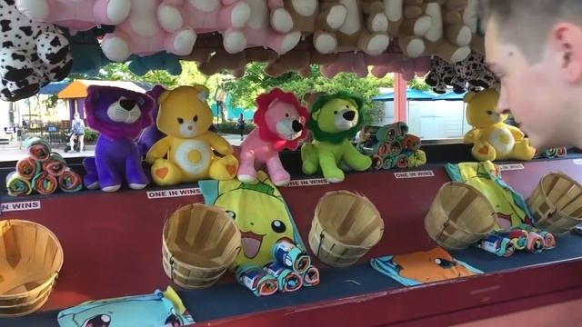 Kings Dominion games... basket toss.. 5/26/17 смотреть онлайн