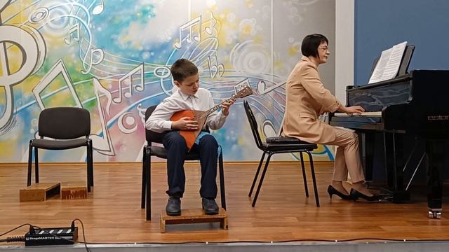 Выступление на академическом концерте в музыкальной школе. смотреть онлайн