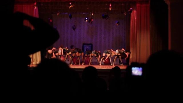 Грация в Факеле - Студия Джамп смотреть онлайн