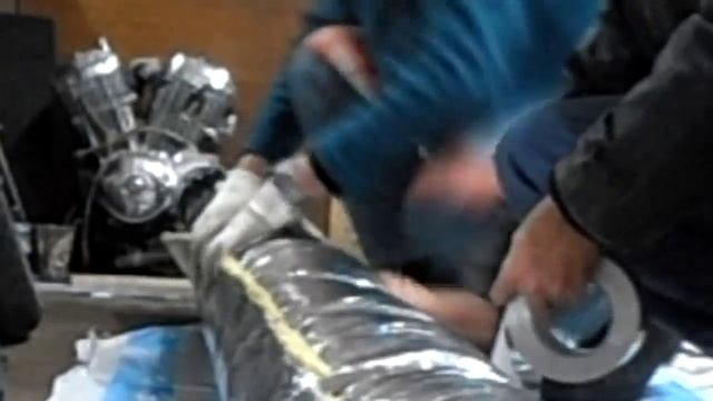 БУЛЕРЬЯН в мотогаражі! смотреть онлайн