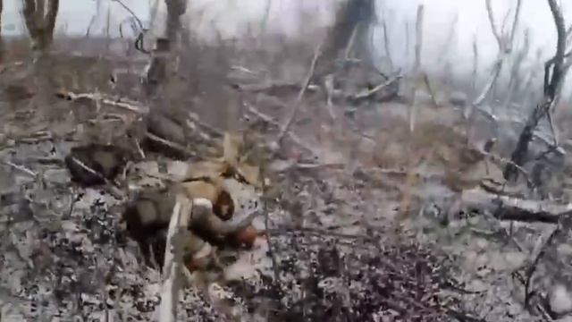 Штурмовики 155-ой отдельной гвардейской бригады морпехов ТОФ взяли опорный пункт ВСУ смотреть онлайн