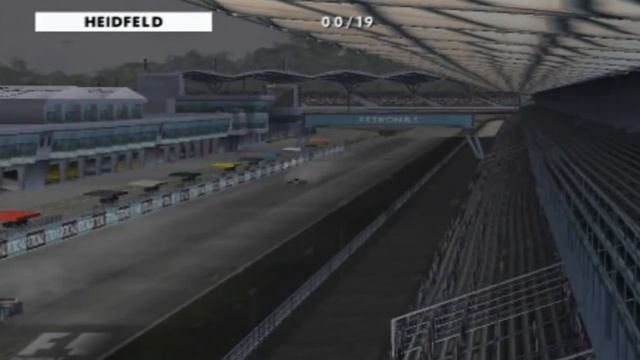 Formula One 2003 (PS2) - Pit Stop Glitches смотреть онлайн