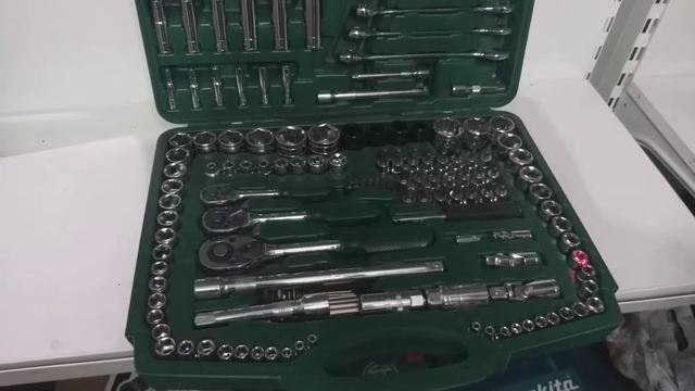 Набор инструментов Сата 150 элементов смотреть онлайн